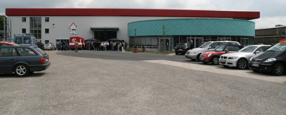 Ausbau in Bochum und Krefeld